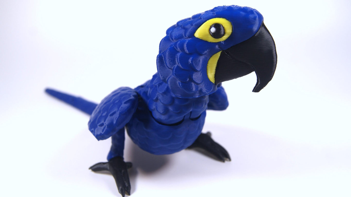 Articulated Hyacinth Macaw 3D Printed Parrot Model - 3D Printed Macaw - Bird Ornament Display Item - Bird Fidget