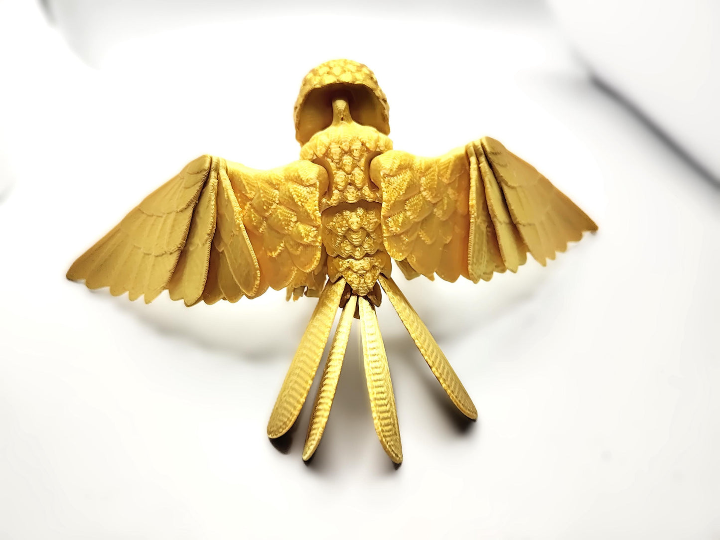 Articulated Peregrine Falcon Model Golden 3D Printed Bird - Gold Mini Falcon - Bird Ornament Display Item - Bird Fidget
