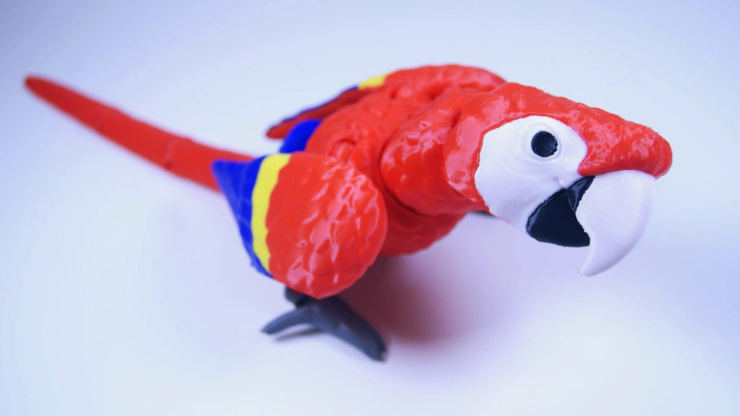 Articulated Scarlet Macaw 3D Printed Parrot Model - 3D Printed Macaw - Bird Ornament Display Item - Bird Fidget