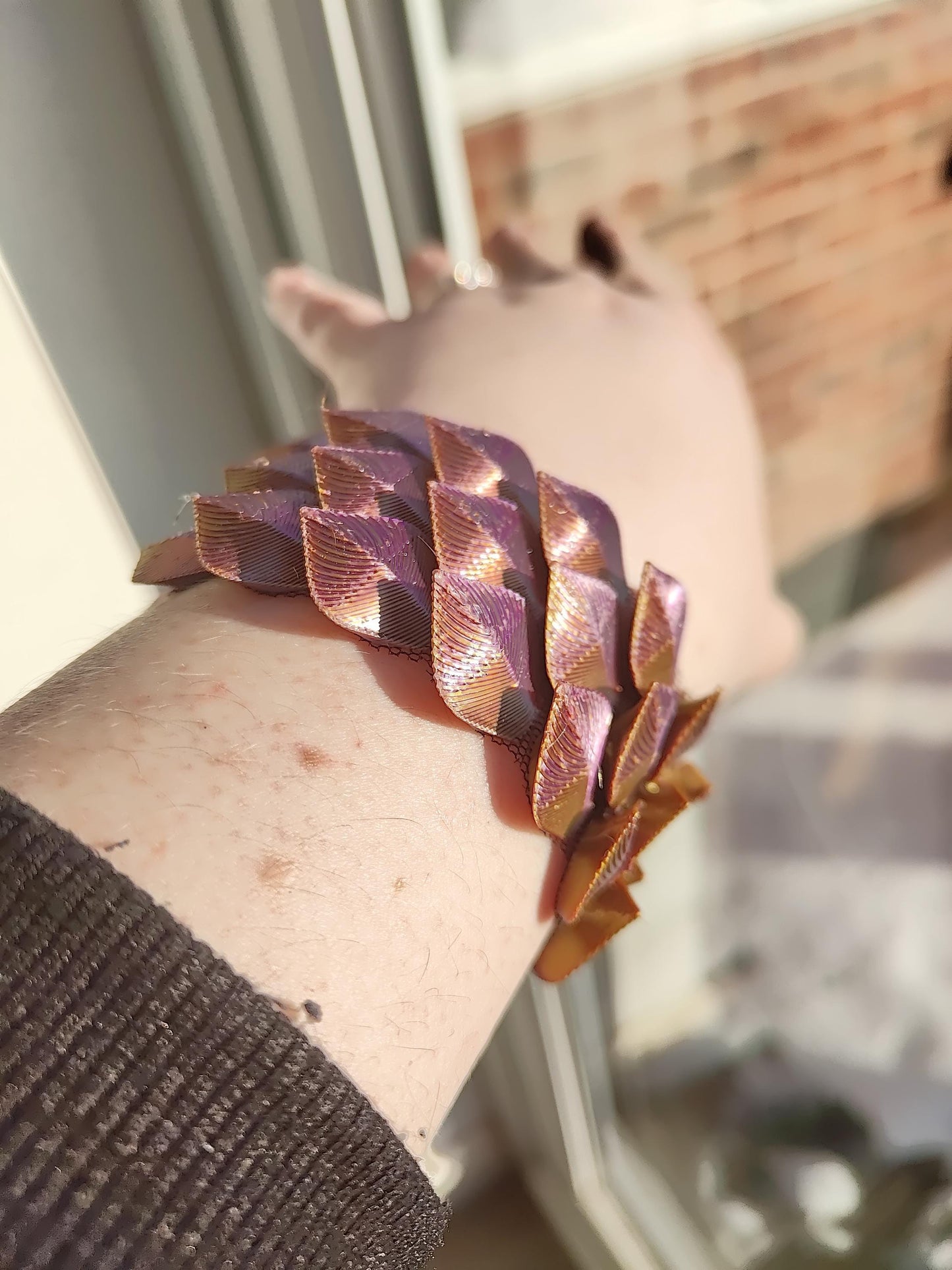 Dragon Scale Bracelet - Scalemail Bracelet - 3D Printed Dragon Scale Cuff Dragon Cosplay Magnetic Clasp Gift for Her or Him Fidget Bracelet