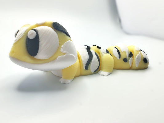 Articulated Gecko Fidget Model – Flexible 3D Printed Lizard Pocket Animal – Sensory Desk Pet