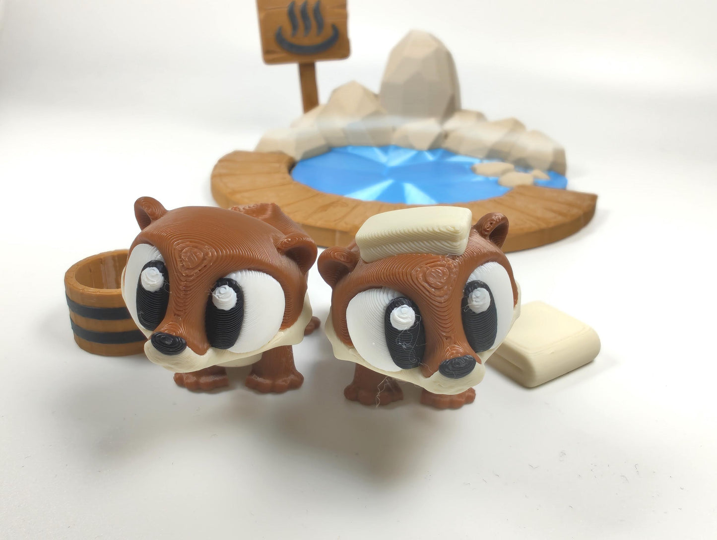 Otter Onsen 3D Printed Diorama - Articulated Otter Fidget Collectable - River Otter Onsen Hot Springs - 3D Printed Otter and Onsen set