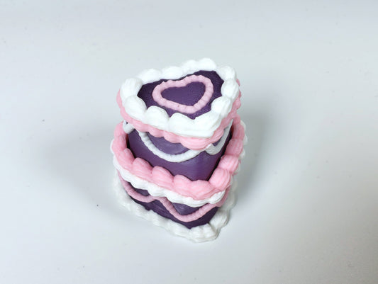 Frosted Violet Cake Clicker – 3D Printed Heart-Shaped Cake Fidget Toy