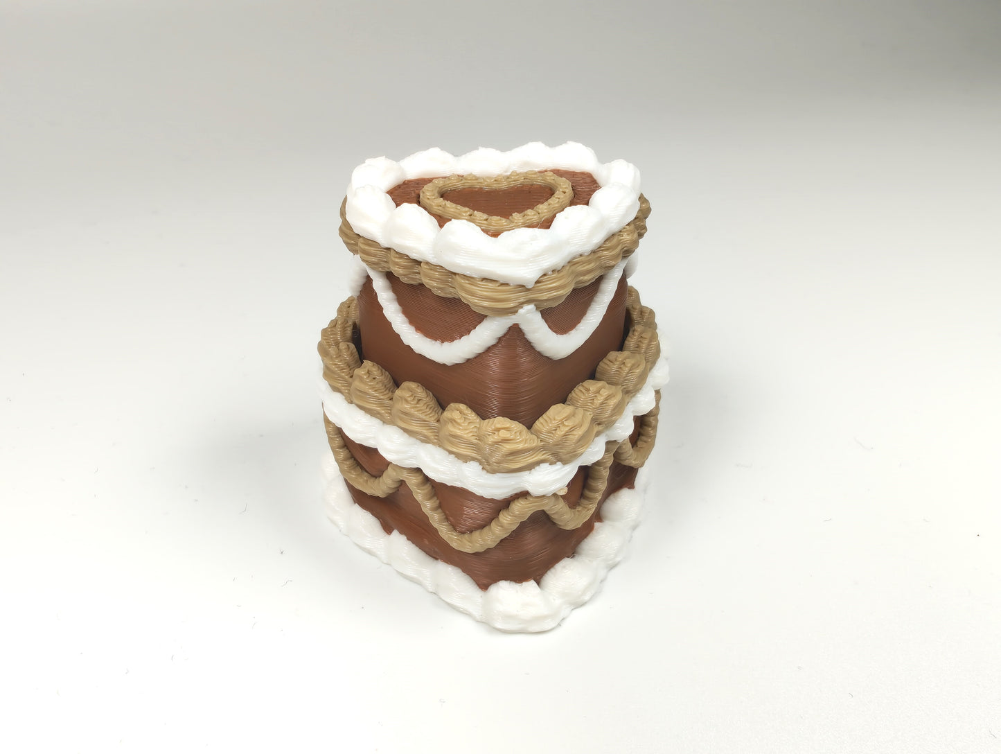 Chocolate Heaven Cake Clicker – 3D Printed Heart-Shaped Cake Fidget Toy