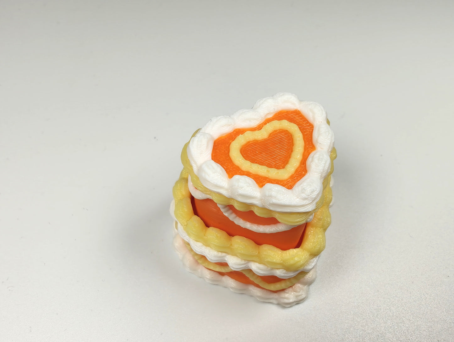 Citrus Swirl Cake Clicker – 3D Printed Heart-Shaped Cake Fidget Toy