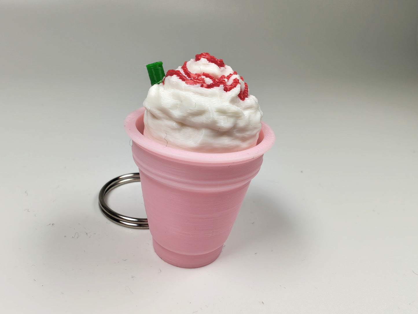 Strawberry Frappe Café Clicker – 3D Printed Frappe Keychain Coffee Fidget Toy