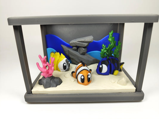 Fish Tank Friends 3D Printed Diorama - Articulated Fish Fidget Collectable  - Clown Fish Angel Fish Surgeon Fish - Fish Tank and Fish Set