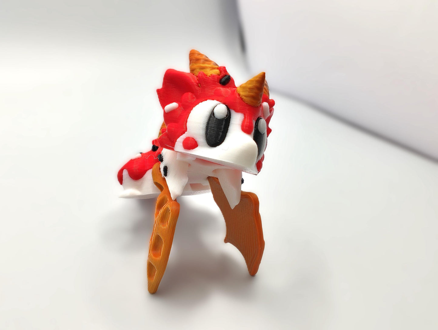 Articulated Dragon Fidget Collectable - Pocket Animal Desk Pet - Ice Cream Dragon and Storage Egg