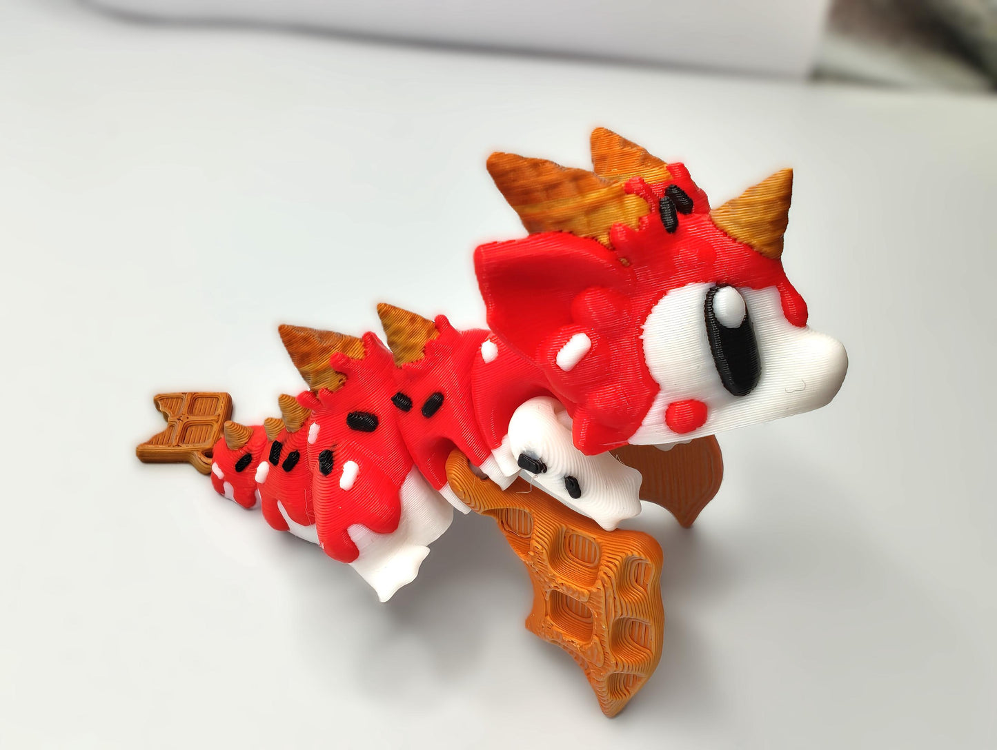 Articulated Dragon Fidget Collectable - Pocket Animal Desk Pet - Ice Cream Dragon and Storage Egg