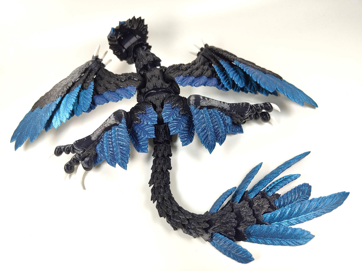 Articulated Microraptor 3D Printed Dinosaur Model Articulated Dragon Wyvern Ornament Display Item – Custom Colour