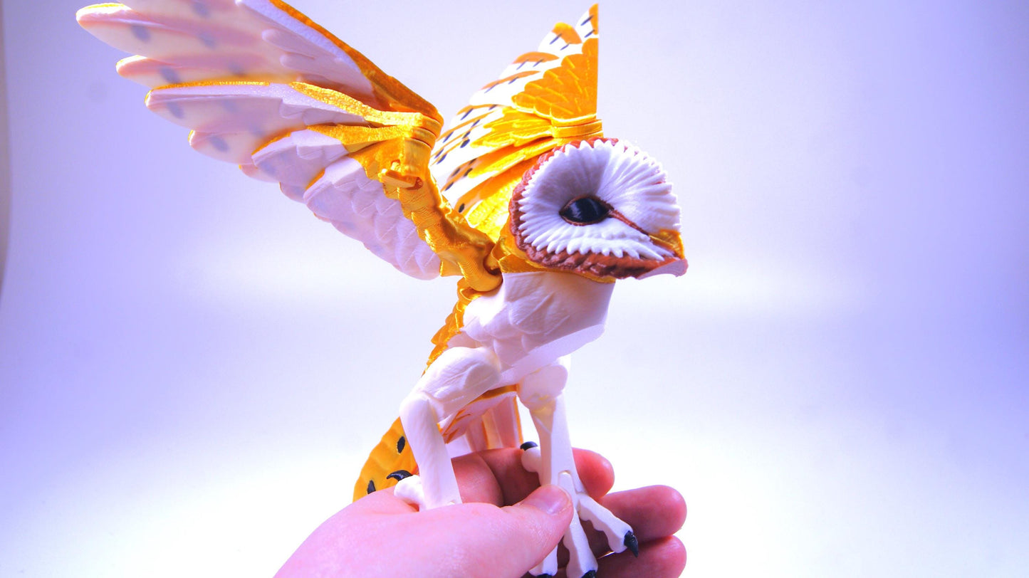 Golden Articulated Barn Owl Model 3D Printed Owl - Bird of Prey - Bird Ornament Display Item - Bird Fidget - Special Golden Version
