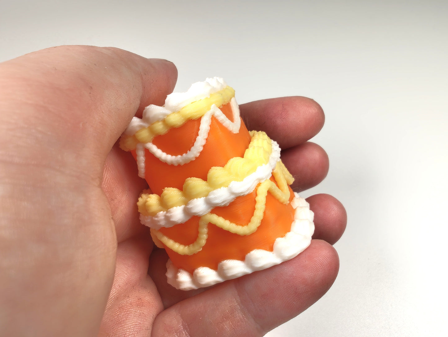 Citrus Swirl Cake Clicker – 3D Printed Heart-Shaped Cake Fidget Toy