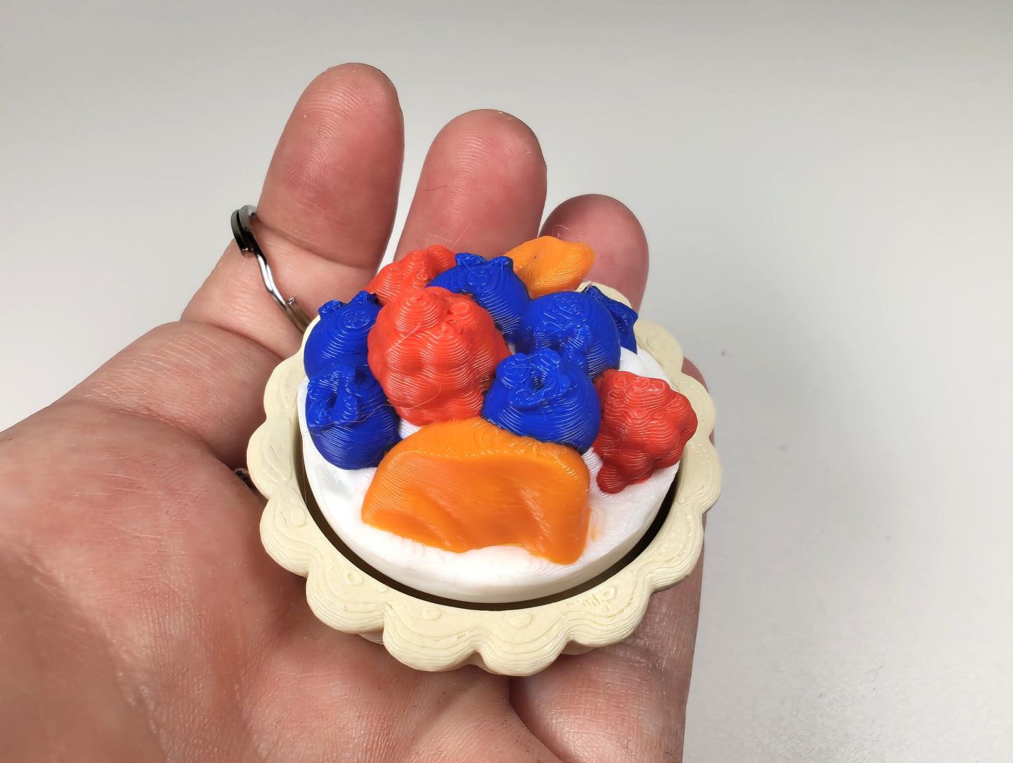 Fruit Tart Pastry Clicker – Blueberry Orange Raspberry 3D Printed Pastry Fidget Toy