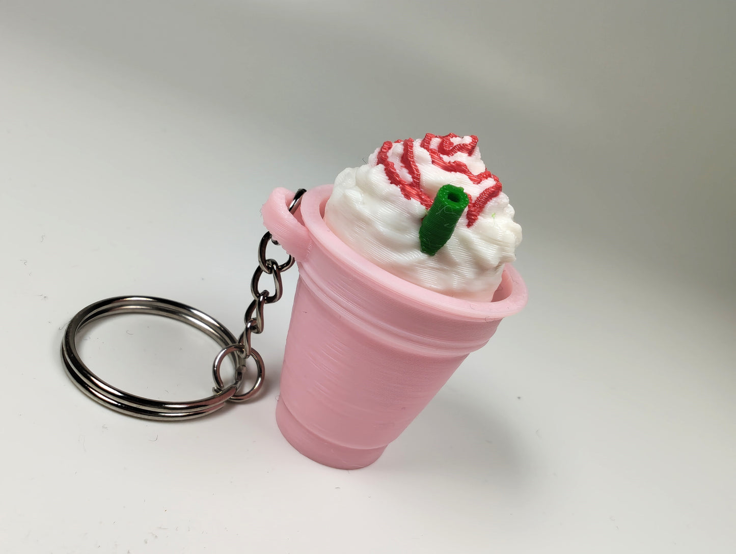Strawberry Frappe Café Clicker – 3D Printed Frappe Keychain Coffee Fidget Toy