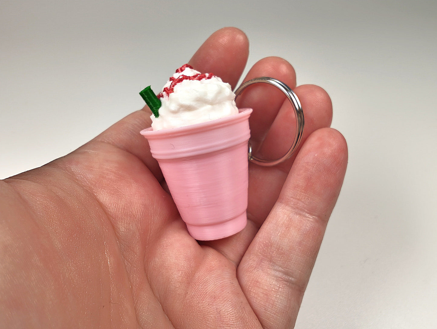 Strawberry Frappe Café Clicker – 3D Printed Frappe Keychain Coffee Fidget Toy
