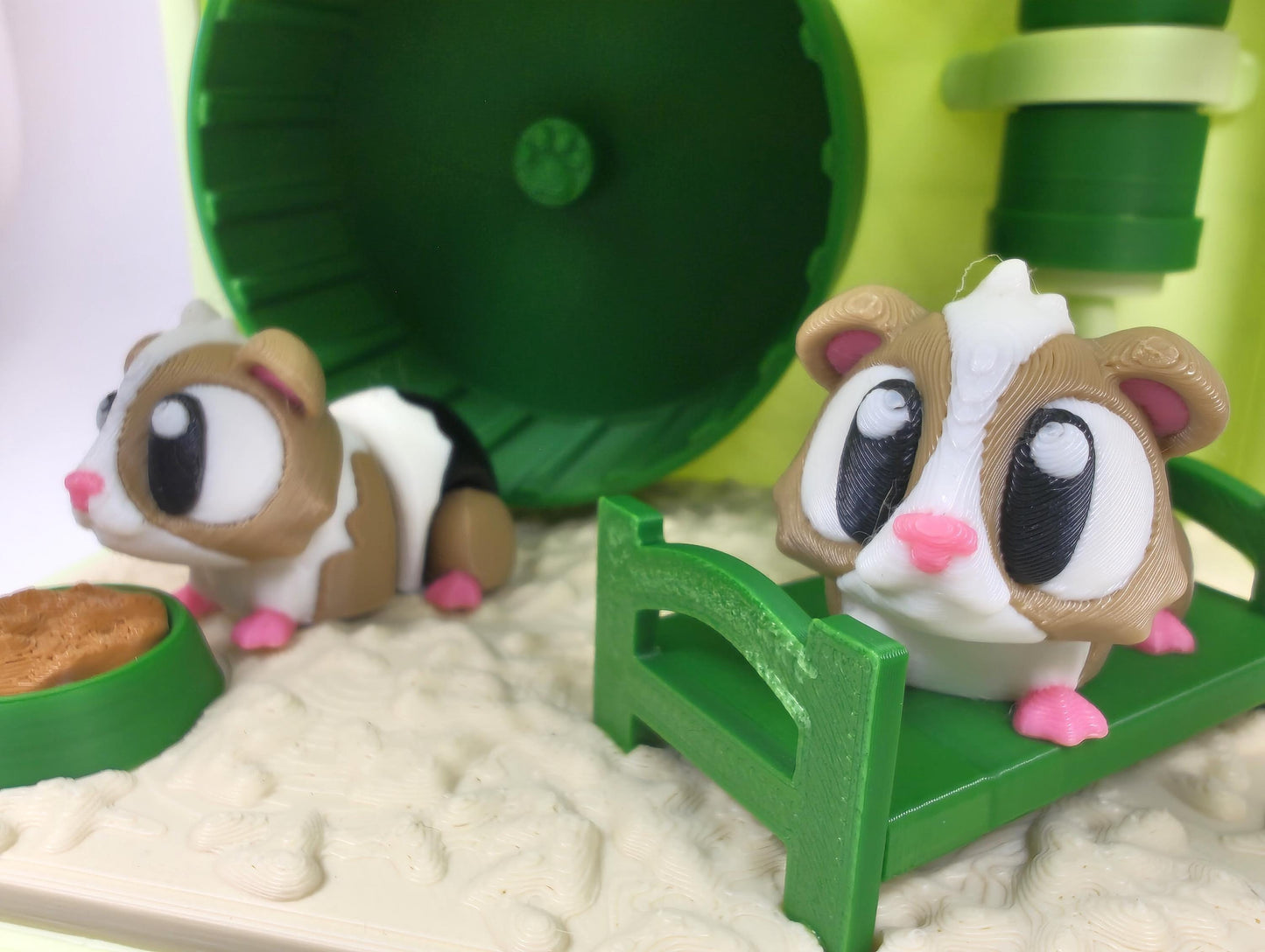 Guinea Pig Cage 3D Printed Diorama - Articulated Guinea Pig Fidget Collectable  - 3D Printed Guinea Pig and Cage set - Fidget Display
