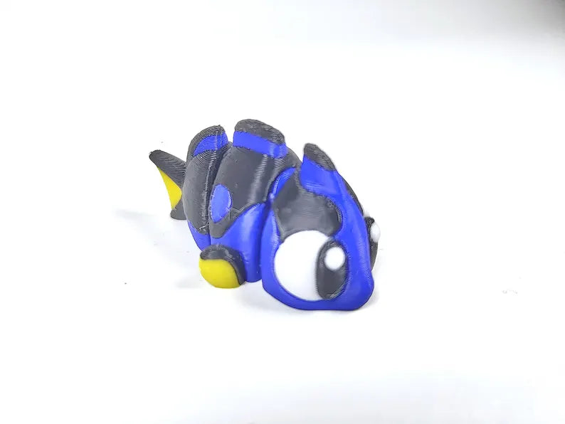 Articulated Surgeonfish Blue Tang Fidget Model – Flexible 3D Printed Surgeonfish Pocket Animal – Sensory Desk Pet